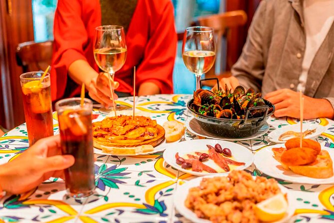 Private Tour: Tapas, Wine & Flamenco Show in Barcelona’s Old Town - The guide factor: when Bosco, Mirco, and Faqu do their magic