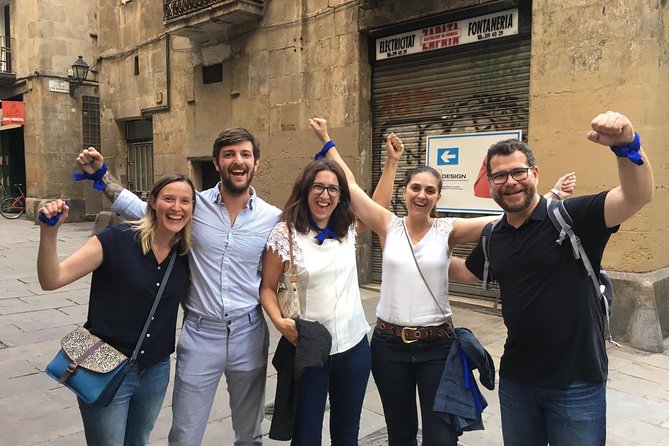 Private Treasure Hunt The Explorer | Guided, fun & 100% Offline | Xventura - Stop-by-stop: Plaça Reial, Mirador de Colom, Las Ramblas