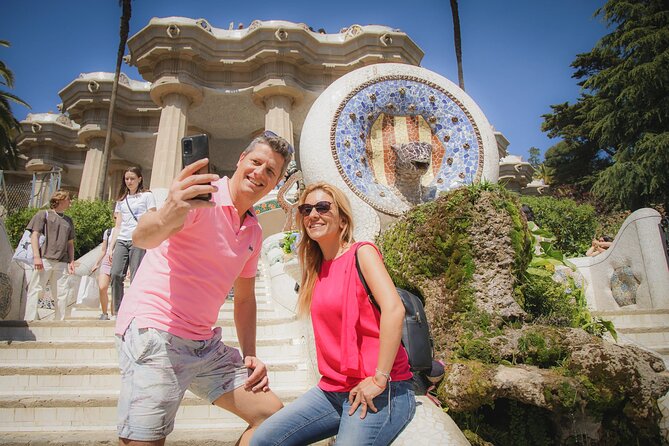 Private Ultimate Gaudi Legacy ebike Tour with Park Güell - The route basics: where you meet and how the timing flows