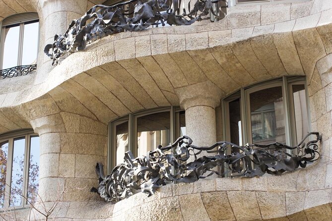 Private Ultimate Gaudi Legacy ebike Tour with Park Güell - Price and what you actually get for $167.47