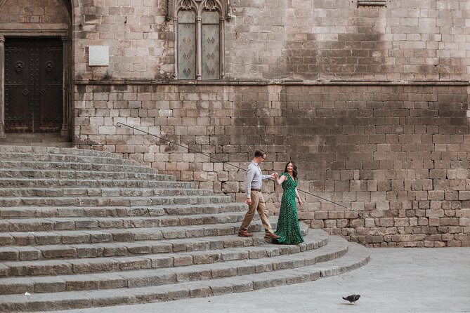 Private Vacation Photography Session with Local Photographer in Barcelona - Your 60-Minute Route: From Barri Gòtic to Parc de la Ciutadella