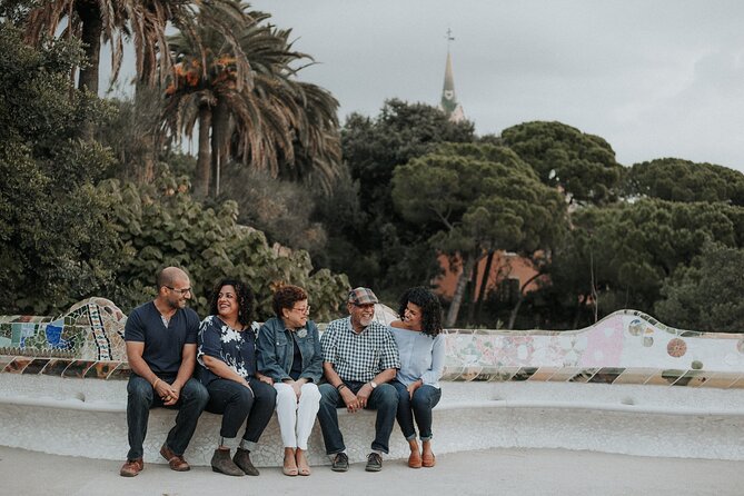 Private Vacation Photography Session with Local Photographer in Barcelona - Safety and Comfort: A Quick Reality Check for Barcelona Shoots