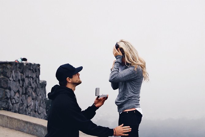 Proposal Photographer in Barcelona - Price and what $288.06 buys for up to 15 people