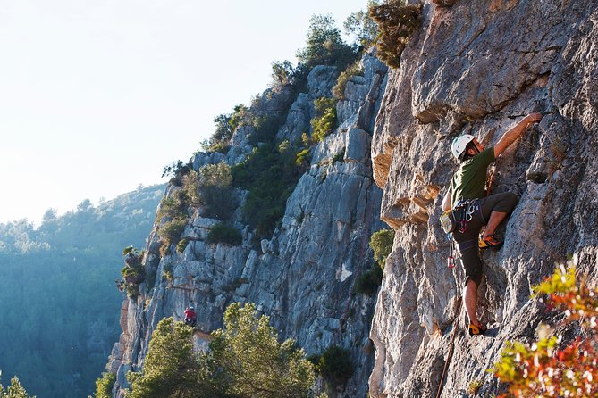 Rock Climbing Barcelona - 4 to 8 climbs: how the route variety usually plays out