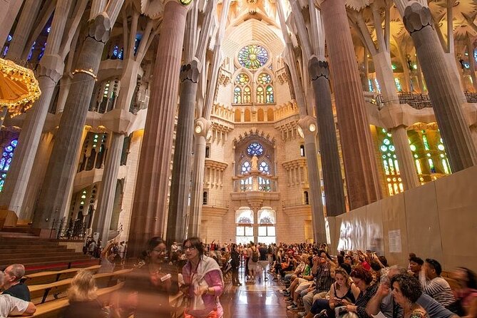 Sagrada Familia Guided Tour - Museum visit afterward: how to use your included free time