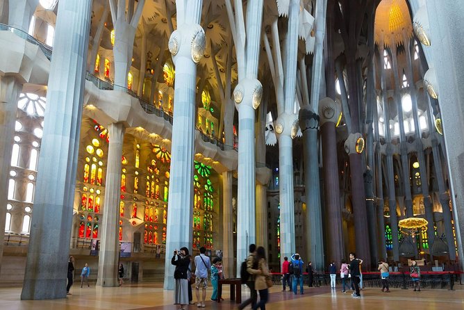 Sagrada Familia Guided Tour with Towers Access - The Meeting Point at Carrer de Mallorca, 416 (and how the tour starts)