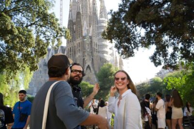 Sagrada Família & More: Barcelona Tour + Candy Tasting