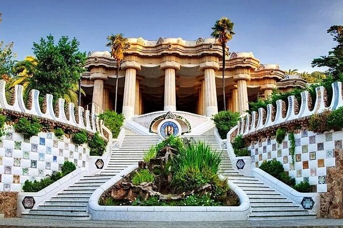 Sagrada Familia & Park Güell Optional: Small Group Tour - Park Güell Optional: Worth It If You Want Views and Playful Design