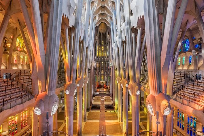 Sagrada Familia Private Guided Tour with Skip the Line Tickets - Should you book this tour?