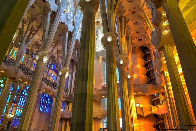 Sagrada Familia Small Group Tour with Skip the Line Ticket - The Actual 90 Minutes: What the Tour Does and Does Not Include