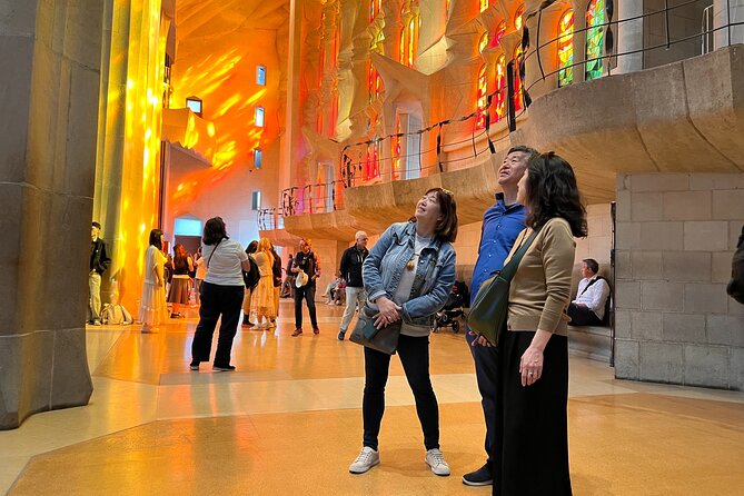 Sagrada Familia Tour with Express Entry and Local Guide - The first walk: Gaudí’s Avenue stories and the outside you will actually notice