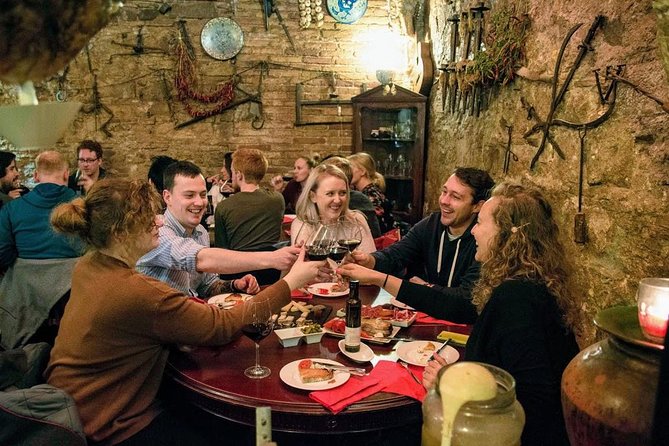 Savor Spain: Food, Wine, History & Culture Small Group Tour in Old Barcelona - Why This Old Barcelona Food and Wine Walk Works