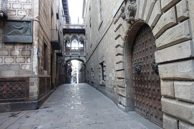 Savor Spain: Food, Wine, History & Culture Small Group Tour in Old Barcelona - El Born Finale: Landmarks, Last Tastings, and a Strong Place to Continue