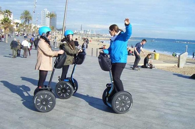 Segway Flexible Private Tour in Barcelona - Meeting point in Ciutat Vella and how departure timing feels flexible
