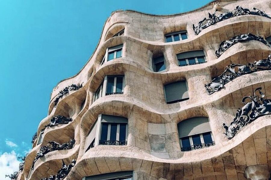 Semi-Private Barcelona Gothic, Parc Guell & Sagrada Familia - Price and Value: What the $206 Covers, and What to Budget for Tickets
