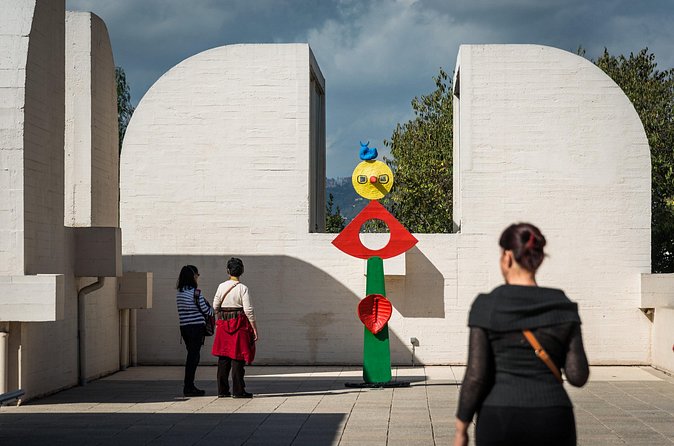 Skip-the-line access ticket to Fundación Miró - Audio guide reality check (and how to handle it smoothly)