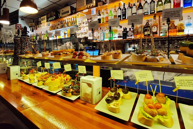 Spanish Wine and Tapas Tour in a Local Neighborhood in Barcelona - What the guides do well, based on common patterns