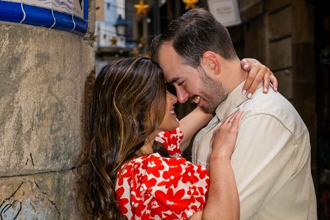 Sunny Barcelona Photoshoot - Photos you’ll get: 100 HD shots, then edited picks