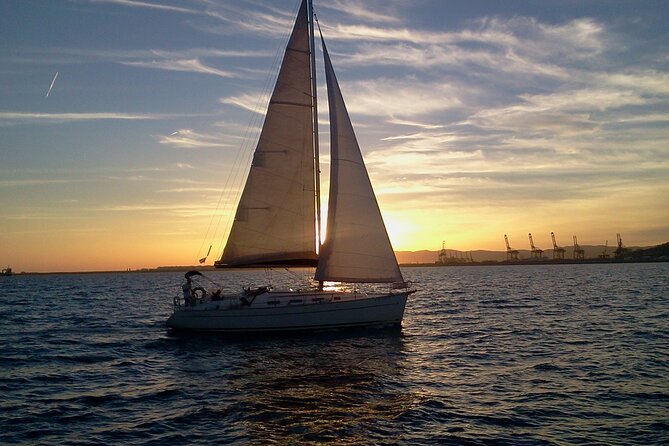 Sunset at PREMIUM Boat in Barcelona - What Happens During the 90-Minute Ride