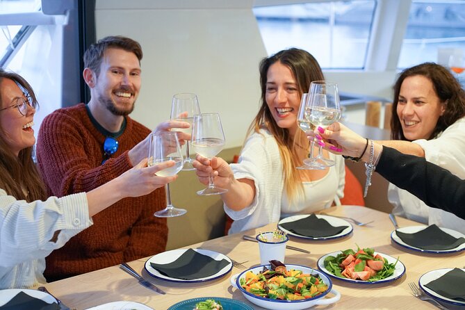 Sunset Catamaran: Small Group, Drinks, Snacks & Dinner Upgrade - Comfort, Seating, and Weather Considerations (Read This Part)