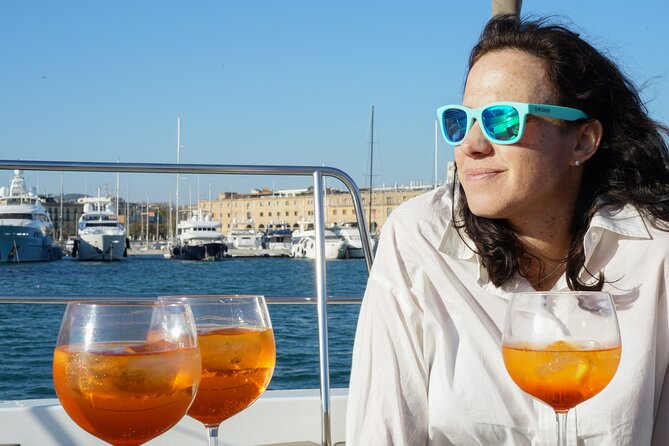Sunset Catamaran: Small Group, Drinks, Snacks & Dinner Upgrade - Service Style: Small Group Energy, Music, and Keeping It Relaxed