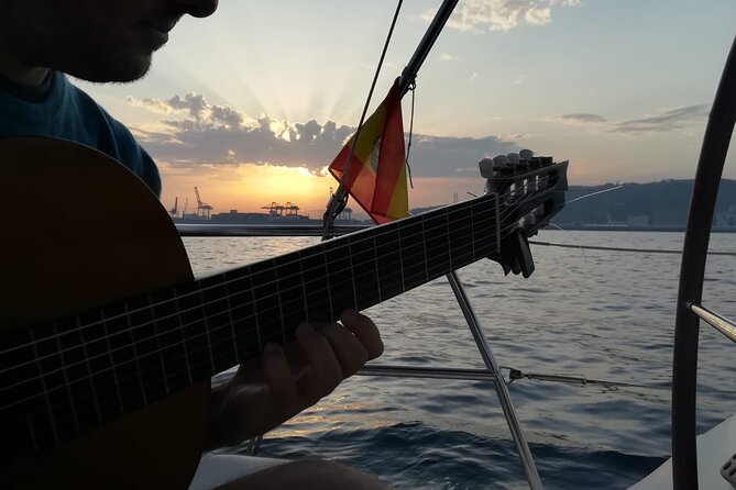 Sunset Sailing Experience w/ Live Spanish Guitar & Spanish Tapas - Practical Tips: Motion, Timing, and Getting Comfortable