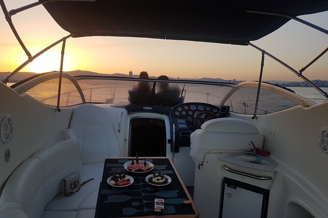 Sunset yacht ride in Barcelona + snacks and drinks - Setting Sail at the Olympic Port, 7:00 pm
