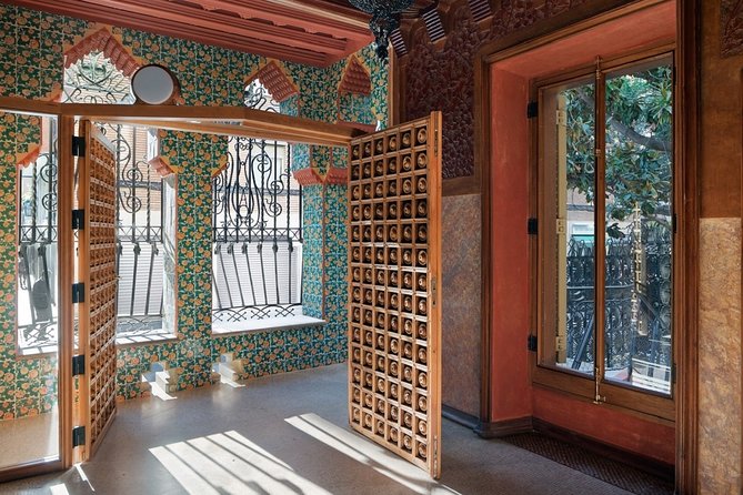 Sweet Gaudi: the most delicious visit to Casa Vicens - What the Hofmann aperitif adds to the Casa Vicens visit