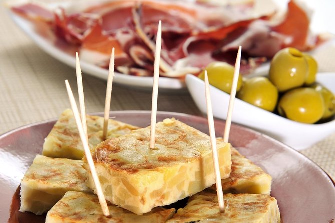 Tapas and Flamenco Show Small Group Tour in Barcelona - Drink and food value at $138.78 per person