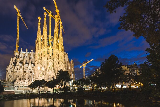 Tapas & Sidecar Motorcycle Barcelona Tour - Montjuic viewpoint and the Olympic ring stop