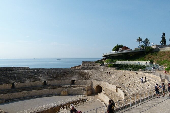 Tarragona Culinary Experience: Olive Oil & Iberian Ham Delight - Timing, walking, and what to pack for Tarragona’s day trip