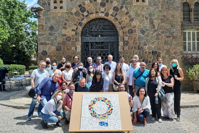 Teambuilding Barcelona: Create the logo of your company in mosaic - What you can make, logos first, but not only logos