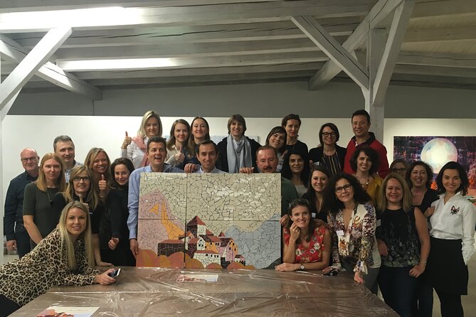 Teambuilding Barcelona: Create the logo of your company in mosaic - Who should book this workshop in Barcelona