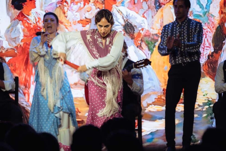 Teatro Flamenco Barcelona: Authentic Live Flamenco Show - The Inspiración show, 1 hour of song, guitar, and footwork