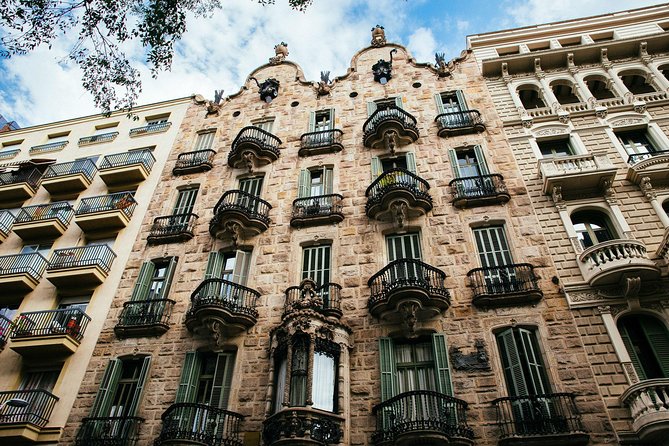 The Beauty of Barcelona by Bike: Private Tour - Parc de la Ciutadella: an easy finish with breathing room
