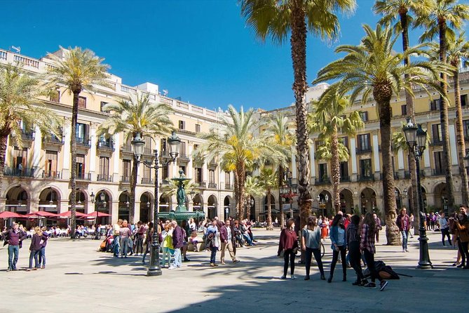 "The Shadow of the Wind" Novel Walking Tour - Basilica de Santa Maria del Mar, Gothic Calm in the Middle of Motion