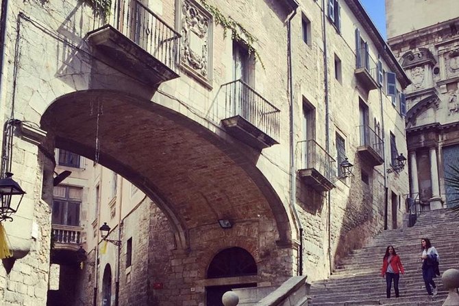 Three Medieval Gems & Local Lunch Private Tour from Barcelona - Price and value at $692.36 per person