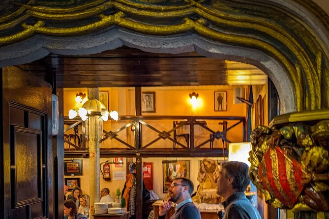 Together Food and Culture Walking Tour in Barcelona - Dietary restrictions: when flexibility is built in
