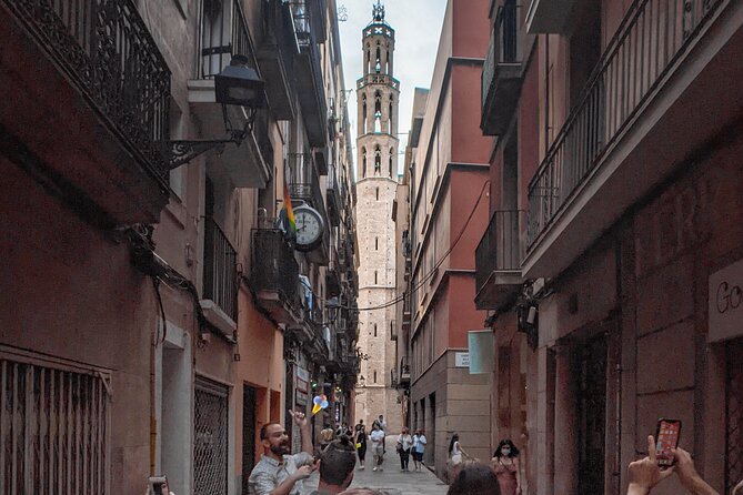 Together Food and Culture Walking Tour in Barcelona - Walking time, comfort, and pacing over 4 hours