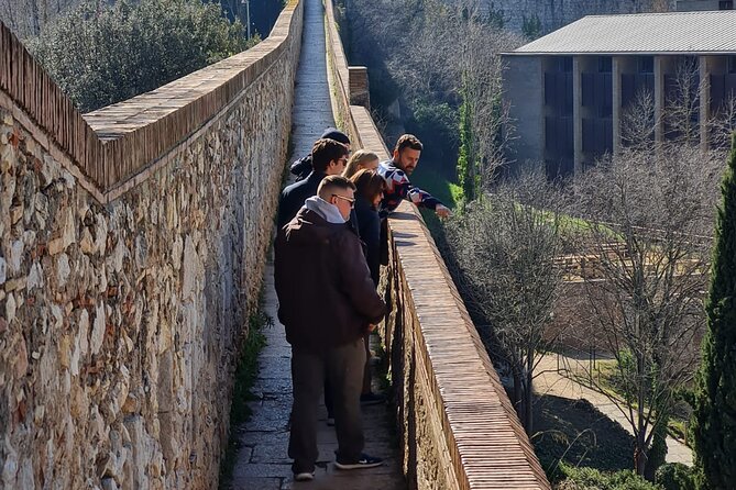 Two Countries in One Day: Spain & France - Key things you should notice