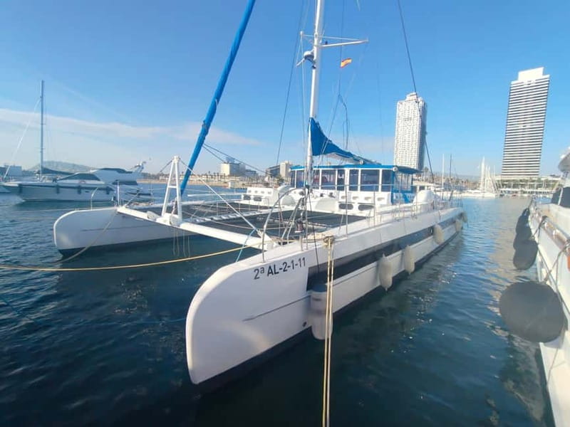 Vermouth on Catamaran: A Gastronomic Experience in Barcelona - From Barcelona streets to sea views: how the time is paced