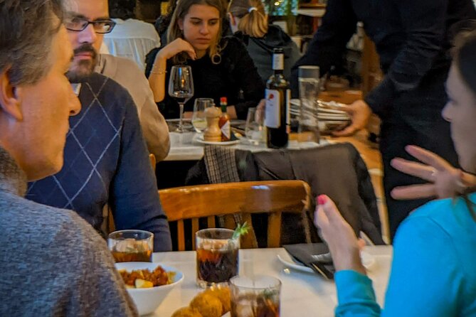 Vidavivida Wine Journey Food and Culture Tour in Barcelona - Getting There and Timing: 5:30 pm Start in Ciutat Vella