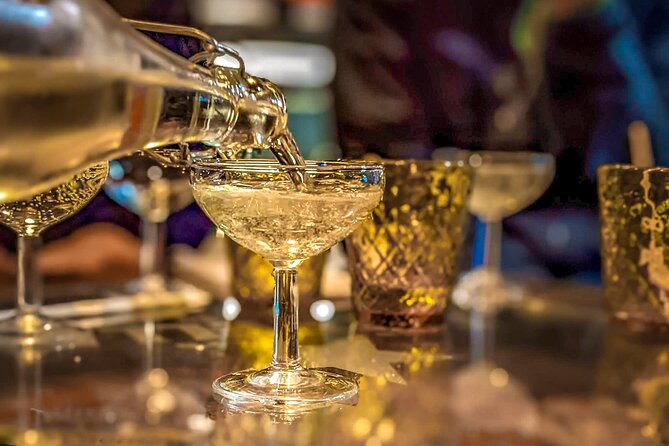 Vidavivida Wine Journey Food and Culture Tour in Barcelona - Small-Group Walks Through Two Barcelona Neighborhoods