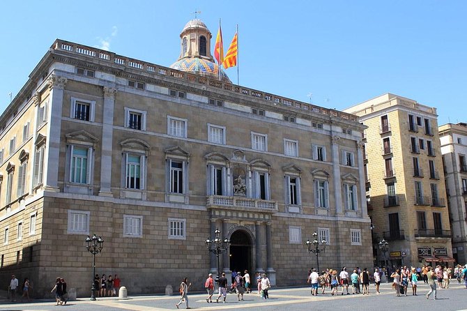 Walking tour of the Gothic Quarter of Barcelona + Cathedral - Stop 1: Basílica dels Sants Màrtirs Just i Pastor and the look of early Gothic Barcelona