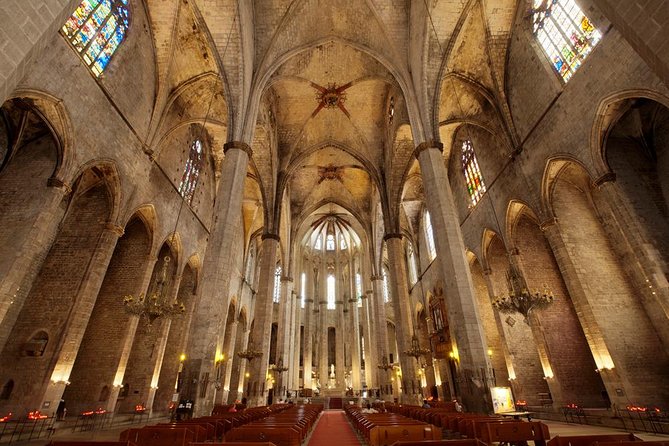 Welcome Tour in Barcelona - Parc de la Ciutadella: understanding why the park exists