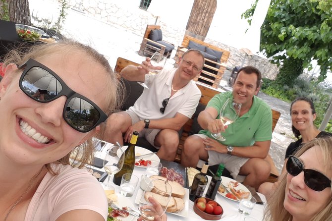 Wine & Cava Penedes Tour: Wineries, Wine Tasting and Tapas - What You Can Expect to Taste (Wine and Cava Focus)