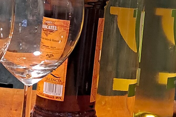 Wine Tasting in Barcelona (Catalan Varieties) Small Groups - Small Group Size (Max 15) Keeps the Learning Close