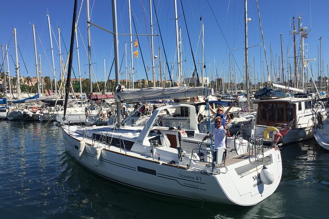 Wonderful 2 Hour Sailing trip including open bar and Pinchos - Sailing Out: From Port Vell Traffic to Cathedral Views