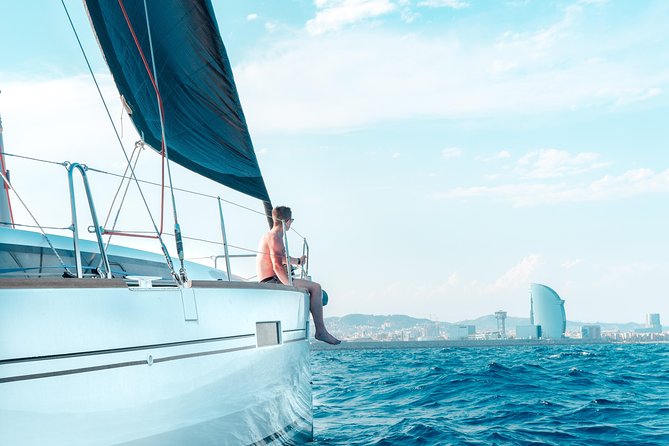 Wonderful 2 Hour Sailing trip including open bar and Pinchos - The Crew and the Helm: How “Private” Feels in Real Life