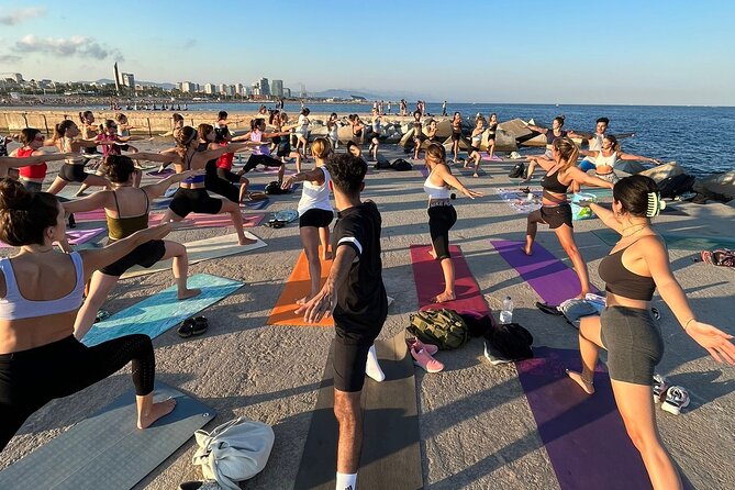 Yoga by the Sea in Barcelona - Difficulty level: all levels, but tell your teacher what you need
